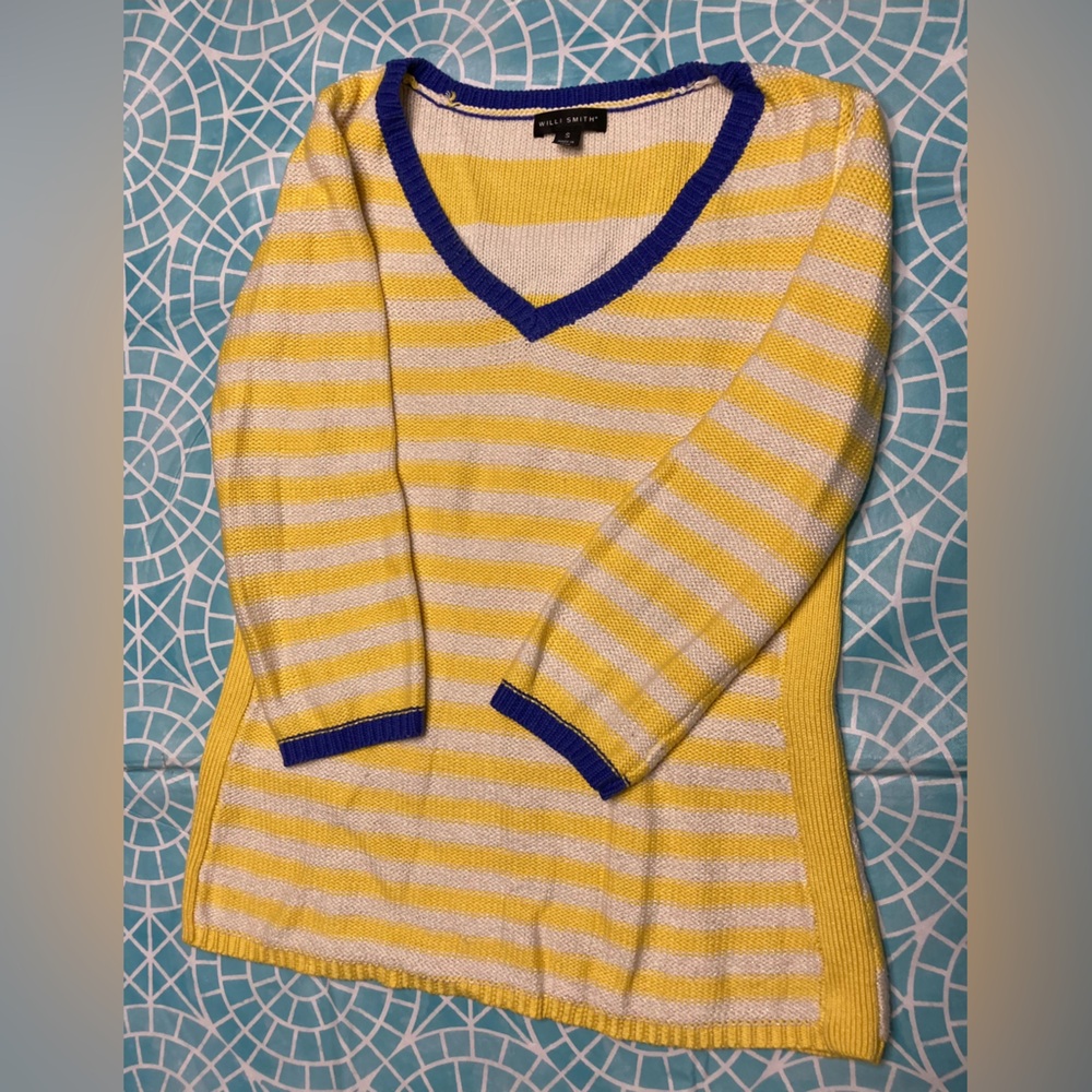 💛TODAY***$12***Willi Smith yellow and cream striped sweater w/royal blue